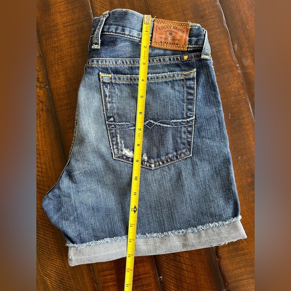 Lucky Brand Jeans Denim shorts Size 6/28 - Picture 8 of 8